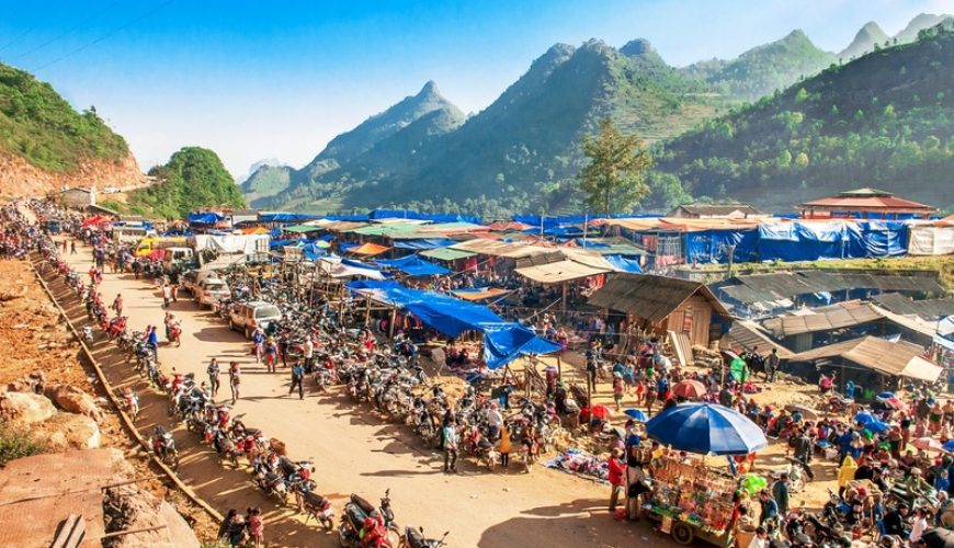 Đến chợ phiên Sapa ăn tẹt ga chỉ với 100.000 đồng