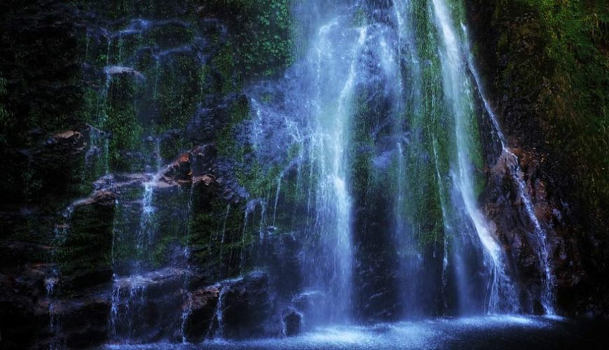 Đặt chân tới Thác Tình Yêu đầy thơ mộng nơi xứ sở sương mờ